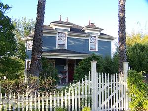 Web-geyserville-hopemerrillhousehopebosworthhouse