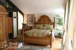 Blue Moon Bed & Breakfast