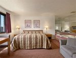 Super 8 Motel - Hartford