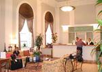 Tn-sfo_chan-lobby-1