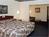 La Quinta Inn Grove City::ProfessionalTravelGuide.com