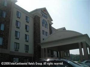 Holiday Inn Express Hotel & Suites Kingsport::Travelocity.com