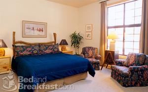 Web-south-lake-tahoe-blackbearinn-lodging