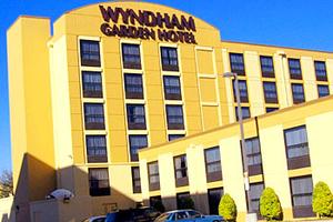 Wyndham Garden Hotel - Dallas Park Central::Hotels.com