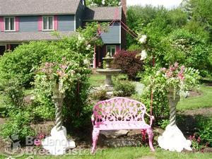 Tiffany Gardens Bed and Breakfast::BedAndBreakfast.com