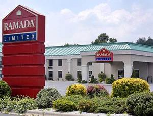 Web-ramada_limited_hendersonville_45331_0_06032007_1806560572_500