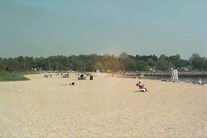 Jennings Beach::Lisrc.uconn.edu