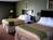 Holiday Inn Express Roanoke Northeast::Priceline.com
