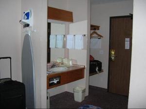 Web-3573596-hotels_and_accommodations-west_yellowstone