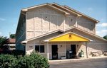 Super 8 Motel - Greensboro/Coliseum/Conv.