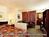 Holiday Inn Express Hotel & Suites::Travelocity.com