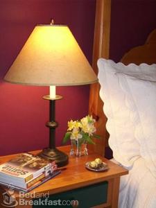 Guest House Bed & Breakfast::BedAndBreakfast.com