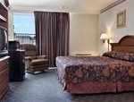 Howard Johnson Inn - Milwaukee Airport