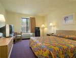 Super 8 Motel - Beaumont/I-10 East
