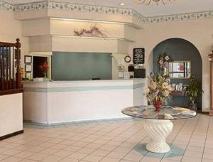 Web-ramada_limited_hendersonville_45331_1_06032007_1806562916_500