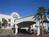 Holiday Inn Express Hotel & Suites::ProfessionalTravelGuide.com