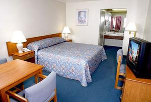 Web-lax_good-rooms-1