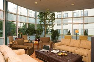 Web-bos_emma-lobby-1