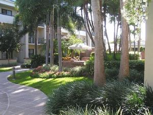 Web-1503786-courtyard_w_palm_bch-west_palm_beach
