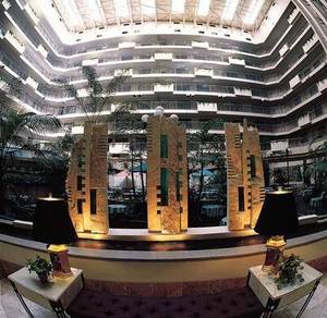 Embassy Suites Seattle - Tacoma International Airport::Hotels.com