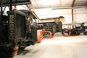 Hays Antique Truck Museum::Truckmuseum