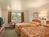 Super 8 Cloverdale::Travelocity.com