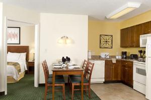 Web-evt_4145-suite-2