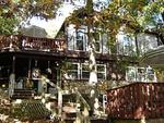 Lion & Crow Lodge and Cabins