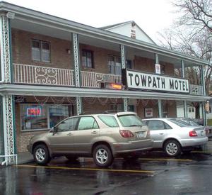 Towpath Motel::TravelPost.com