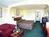 Holiday Inn Express Sealy::Priceline.com