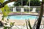 Comfort Suites Maingate West