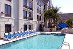 Tn-r24225_pool_01_f
