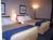 Holiday Inn Express Hotel & Suites::Orbitz