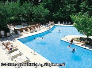 Crowne Plaza Williamsburg::Travelocity.com