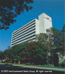 Crowne Plaza Knoxville::Travelocity.com