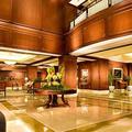 Tn-mia_uwmm-lobby-1