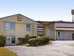 Super 8 North East Erie Area