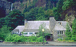 Multnomah Falls Lodge