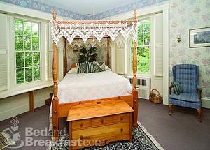 Web-falmouth-massachusetts-lodging-mostly-hall