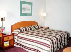 Econo Lodge Midtown Tampa::Hotels.com