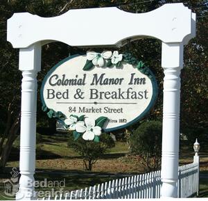 Colonial Manor Inn::BedAndBreakfast.com