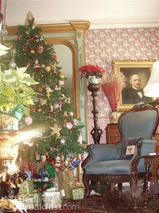 House of 1833 Bed & Breakfast::BedAndBreakfast.com