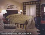 Holiday Inn Express Hotel & Suites