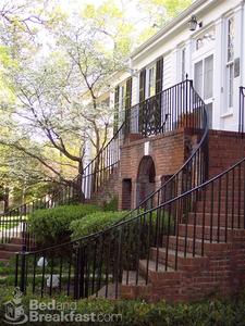 Bloomsbury Inn::BedAndBreakfast.com
