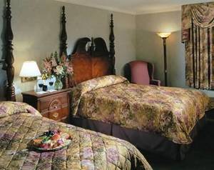 John Carver Inn::Travelocity.com