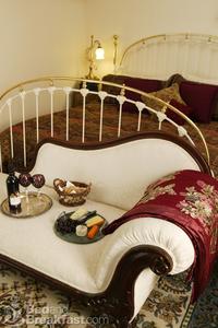 Vintage Towers Bed and Breakfast Inn::BedAndBreakfast.com