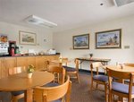 Super 8 Motel - Bedford