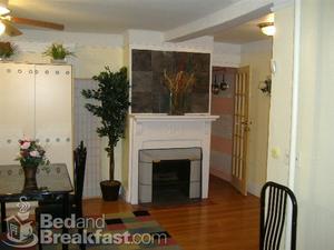 HomeSuiteHome Apt Rentals::BedAndBreakfast.com