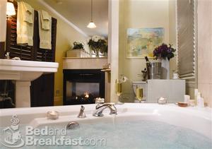 Harvey House Bed and Breakfast::BedAndBreakfast.com