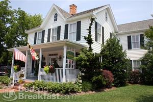 Five Gables Inn and Spa::BedAndBreakfast.com
